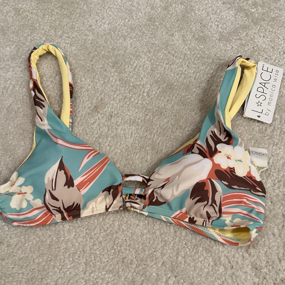 NWT LSPACE Monroe top in colorful floral print